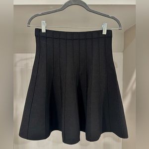 H&M black skirt with pleats